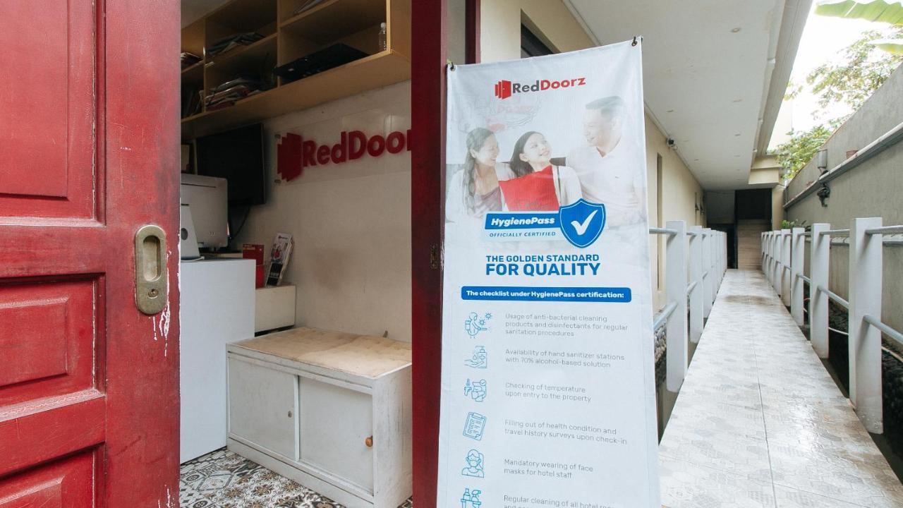 Reddoorz Plus Bienvenido Boarding House Las Pinas Weekly Stay Exterior photo
